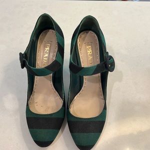 Prada size 36 1/2 heels